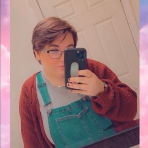 Meet your Posher, Hannah